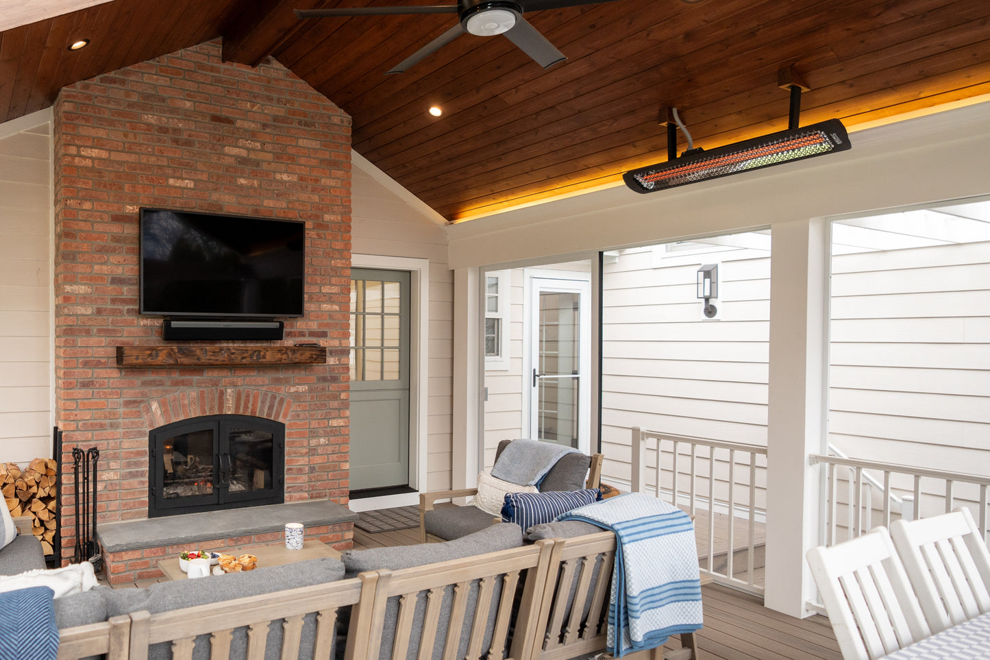 Bromic Tungsten Smart-Heat™ Electric Patio Heater